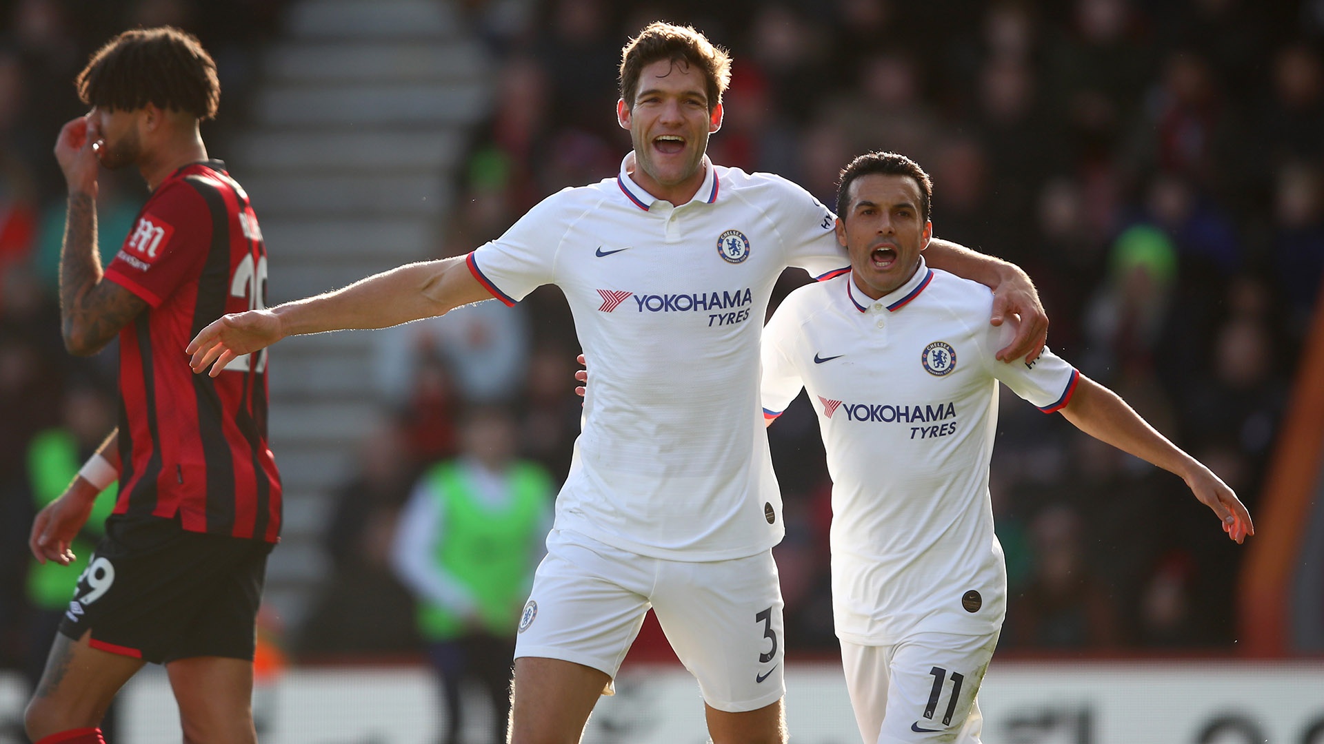 体育山东泰山足球俱乐部“超越·爱”系列公益活动走进东营